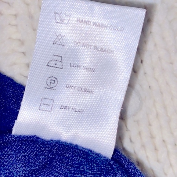 Ann Mashburn cashmere sweater size large - Picture 5 of 5